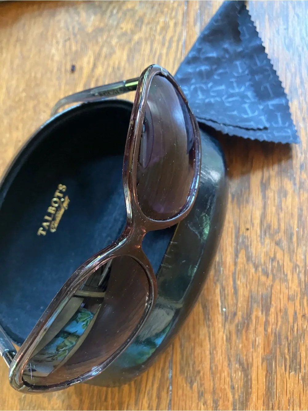 Talbots Movie Star Gradient Oversized Women's Sunglasses